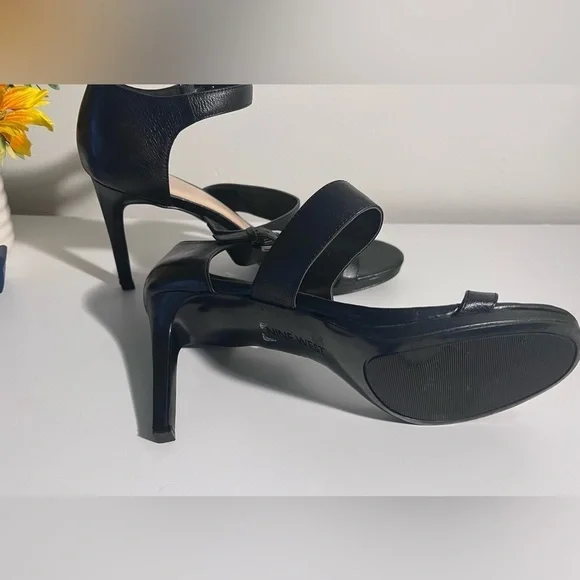 Nine West Strappy Open Toed Heel (Size 10) - Picture 2 of 5